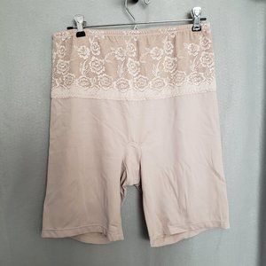 Torrid High-Rise Short Smoothing Panty, shapewear size 0